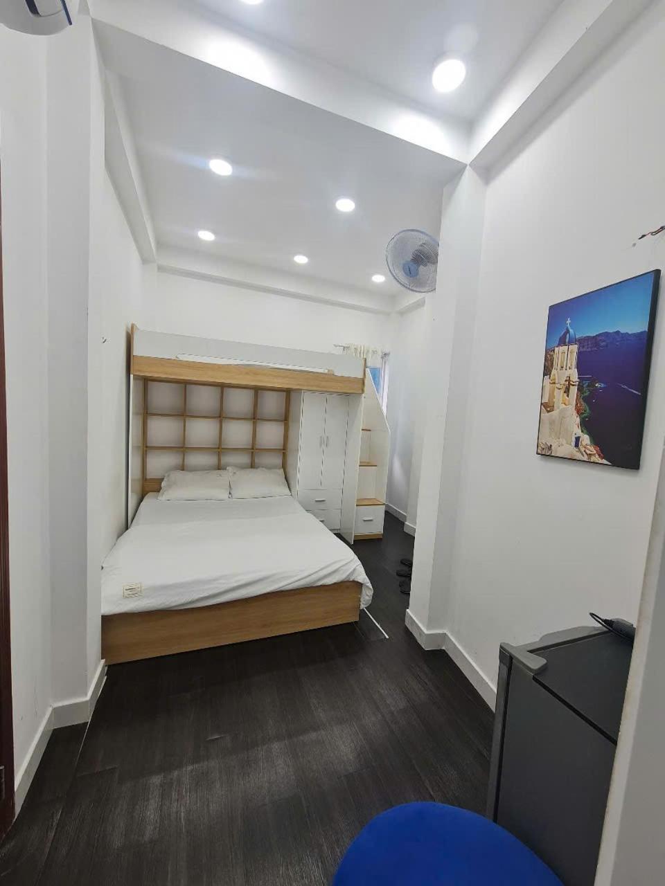 Aparthotel The Hidden Hogwarts - Nearly Bui Vien Walking Street Ho-Chi-Minh-Stadt Exterior foto