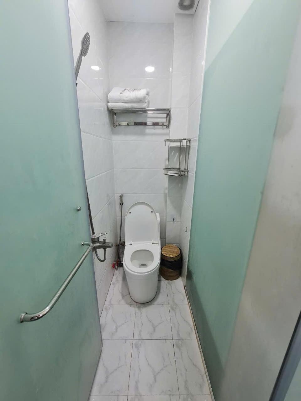 Aparthotel The Hidden Hogwarts - Nearly Bui Vien Walking Street Ho-Chi-Minh-Stadt Exterior foto